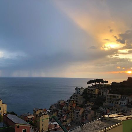 Harmony Affittacamere Riomaggiore Exterior foto